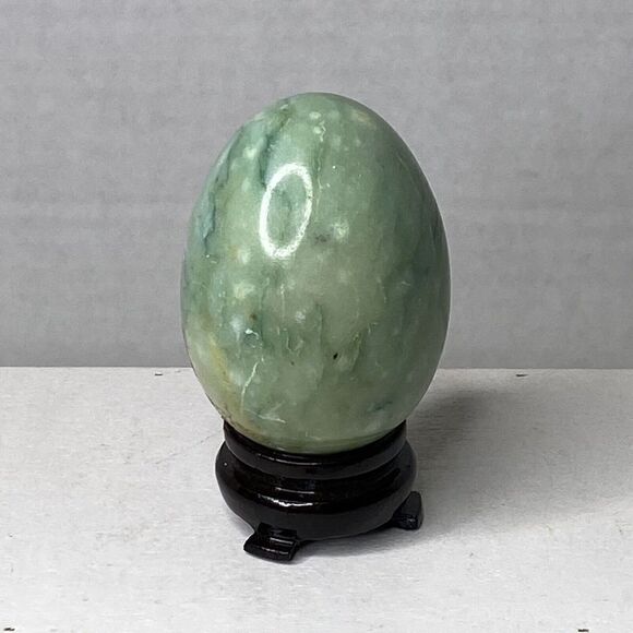 Vintage Hand Carved Alabaster Marble Stone Egg 3” Heavy Green Easter Egg - Picture 6 of 6